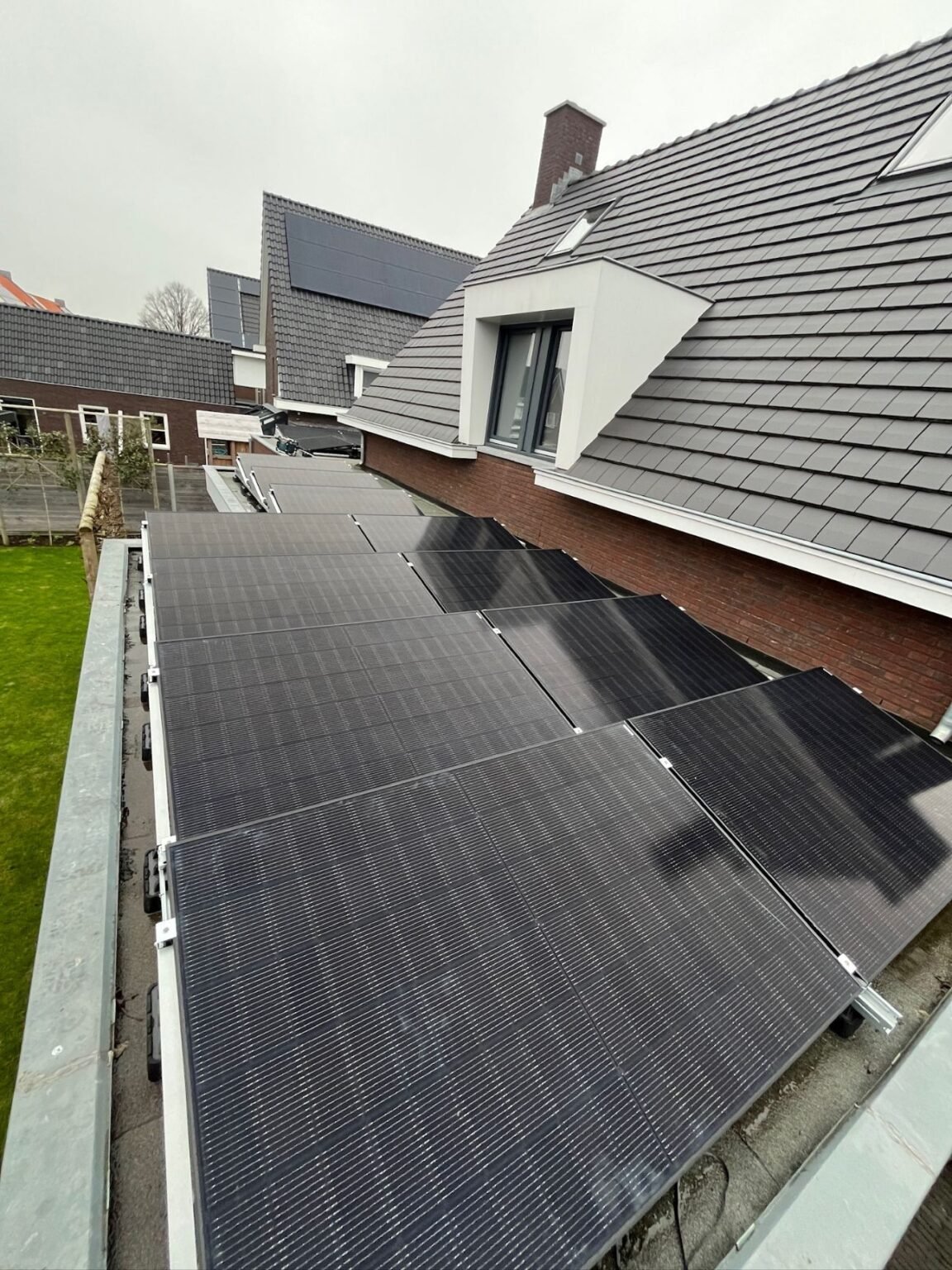 Zonnepanelen installatie Deurne